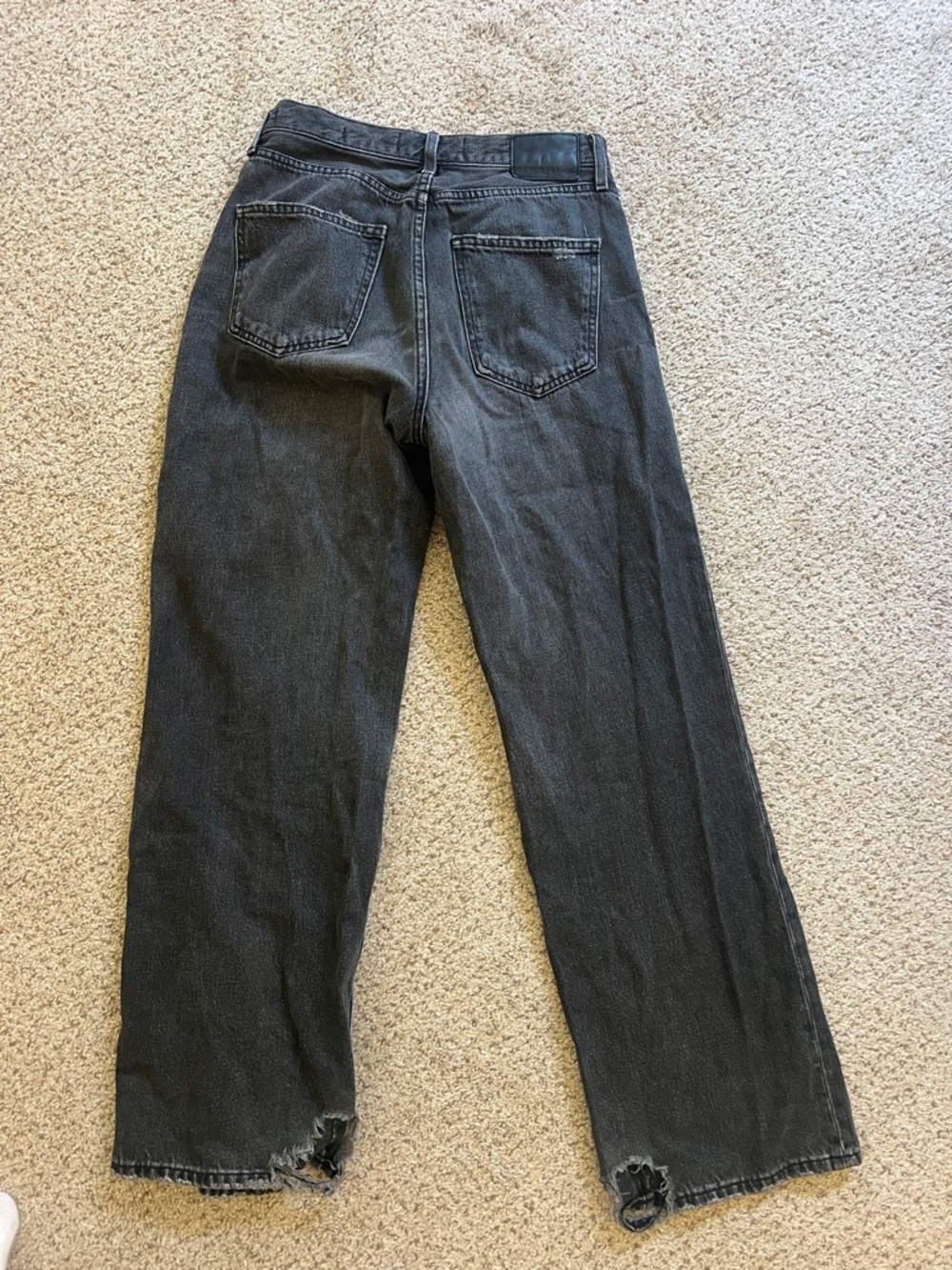 Relaxed Black Jeans - High rise / wide leg